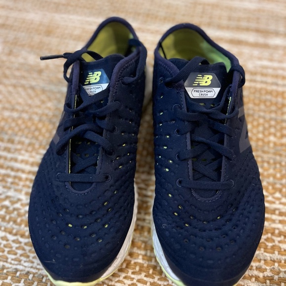 New Balance Fresh Foam Crush Womens Size 6 1/2 - Picture 5 of 8